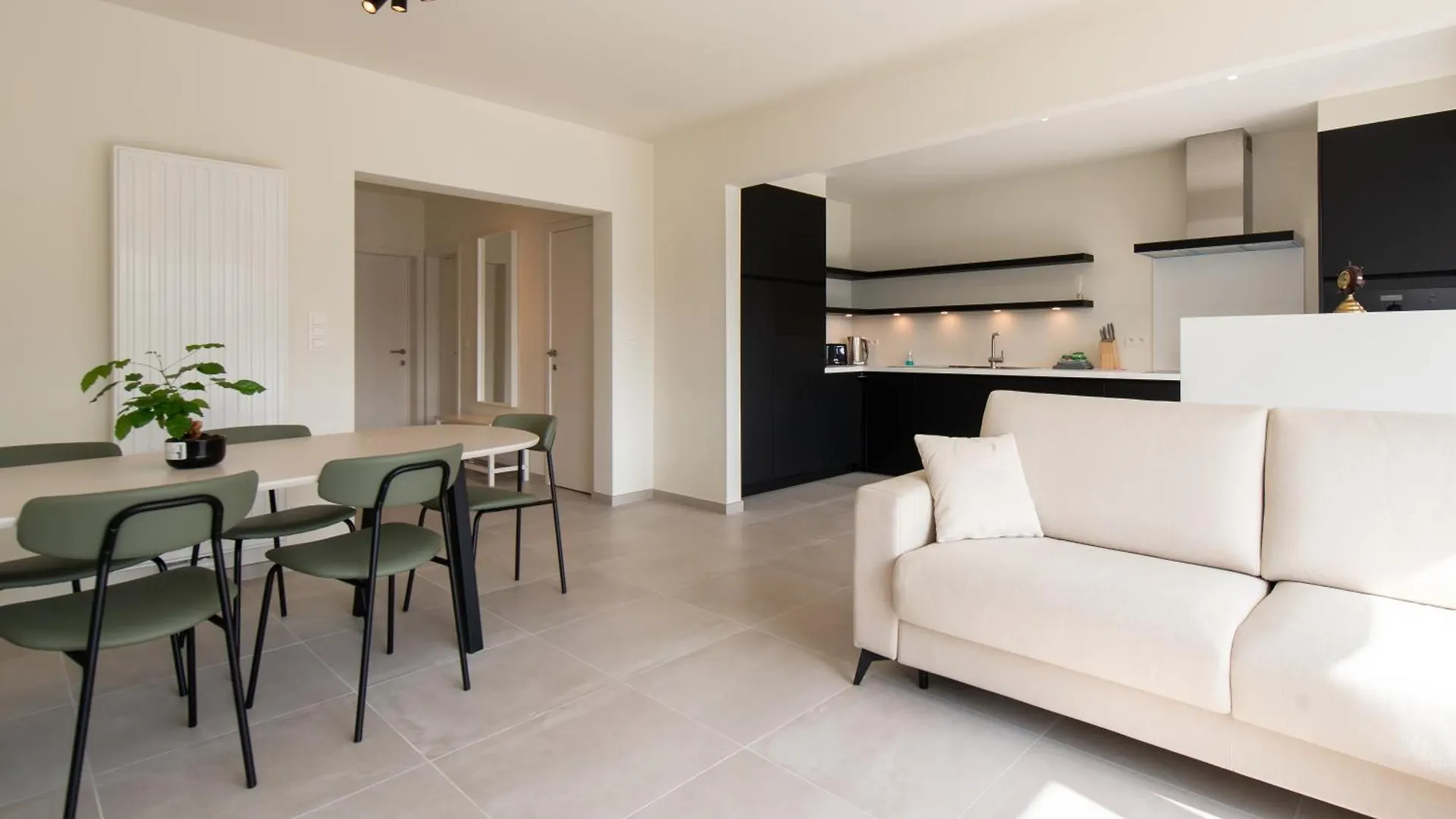 Trendy Seaside Appartement Οστένδη 0*,
